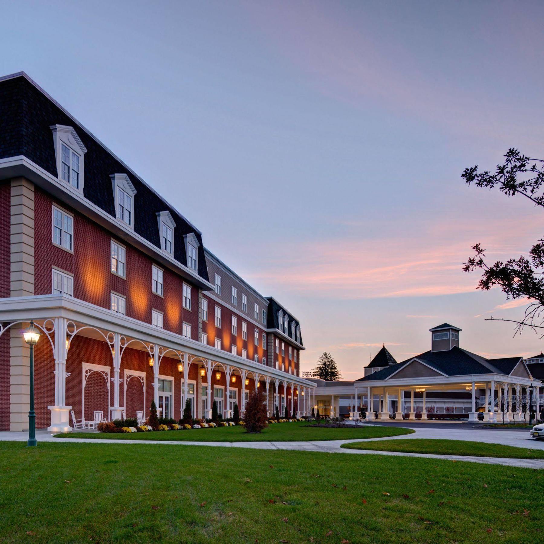 Saratoga Casino Hotel Saratoga Springs Exteriör bild